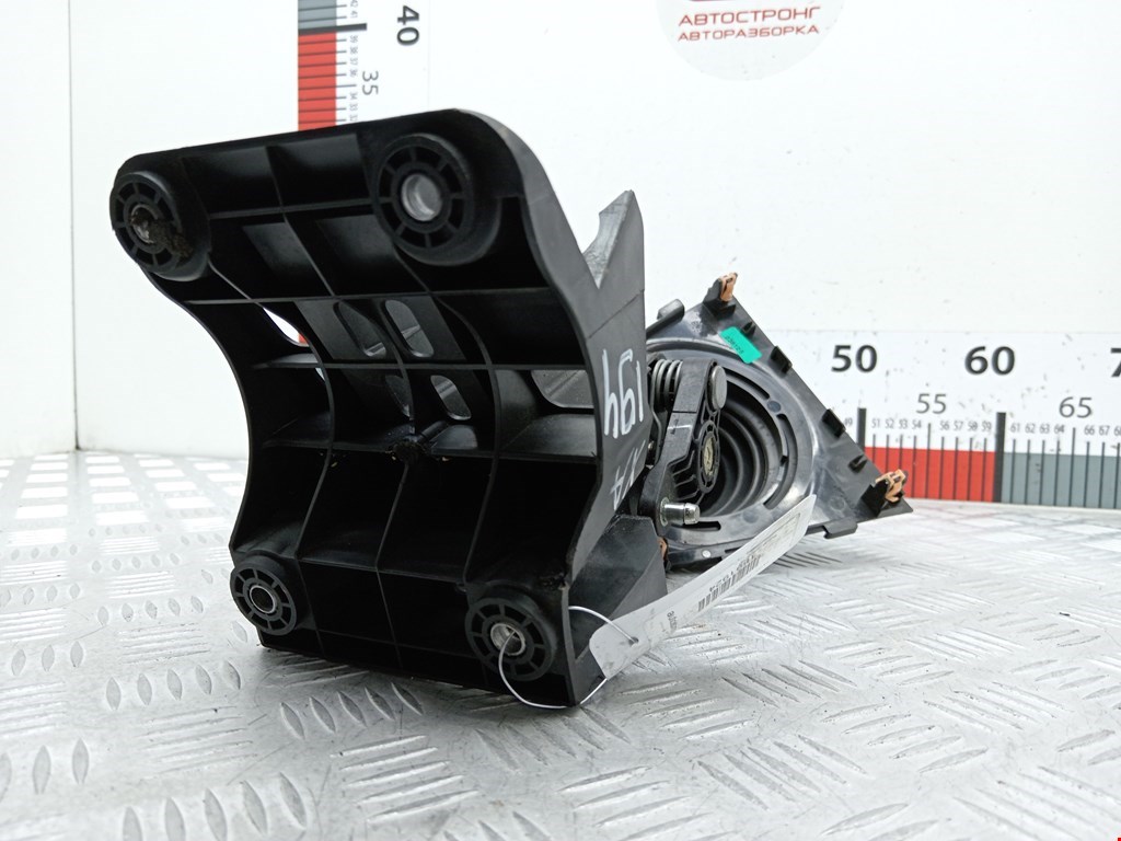 Кулиса (селектор) АКПП/МКПП в салоне SUZUKI Splash 2008-2015