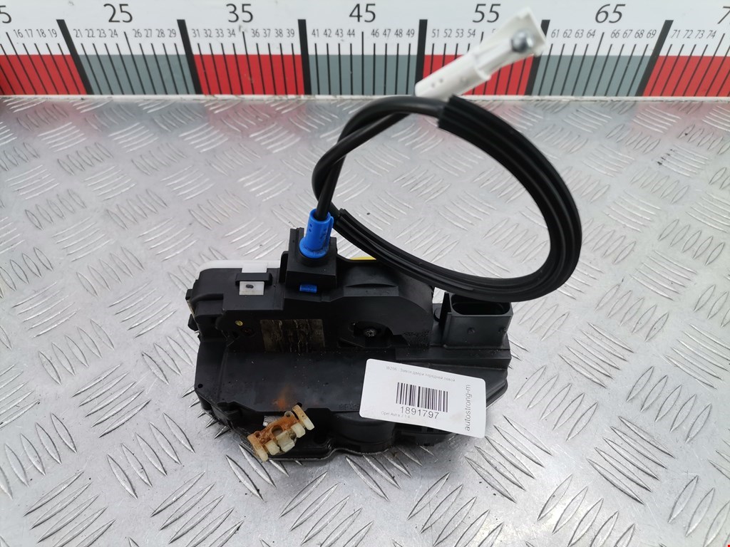 Замок двери передней левой OPEL Astra J 2009-2017