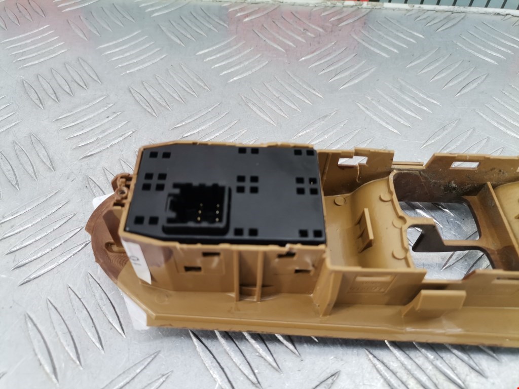 Блок управления зеркалами HYUNDAI Terracan 2001-2006