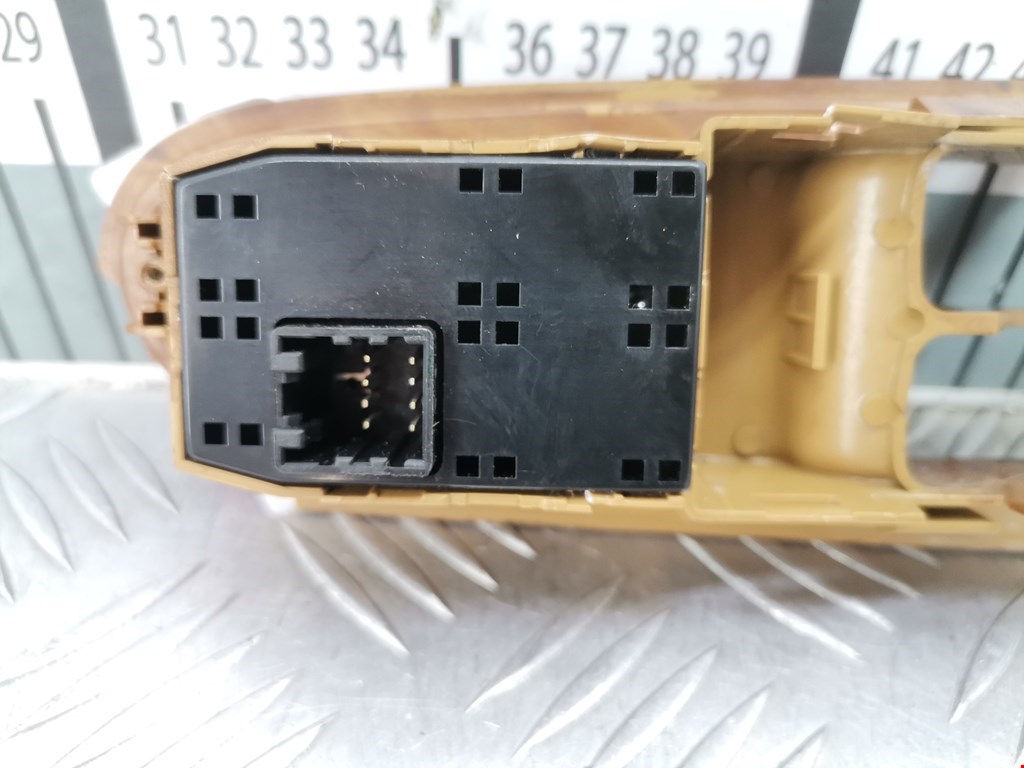 Блок управления зеркалами HYUNDAI Terracan 2001-2006