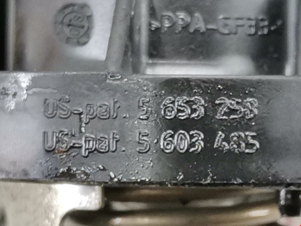 Корпус термостата FORD Focus II 2005-2011