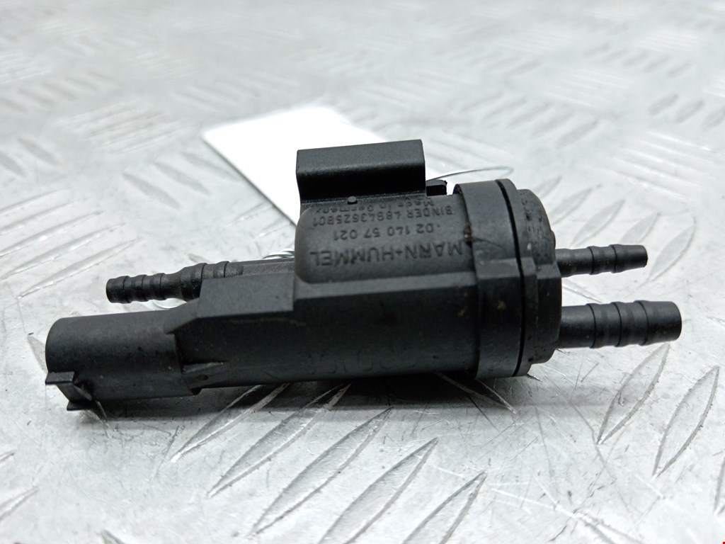 Клапан воздушного фильтра Opel Astra H (2004-2014)