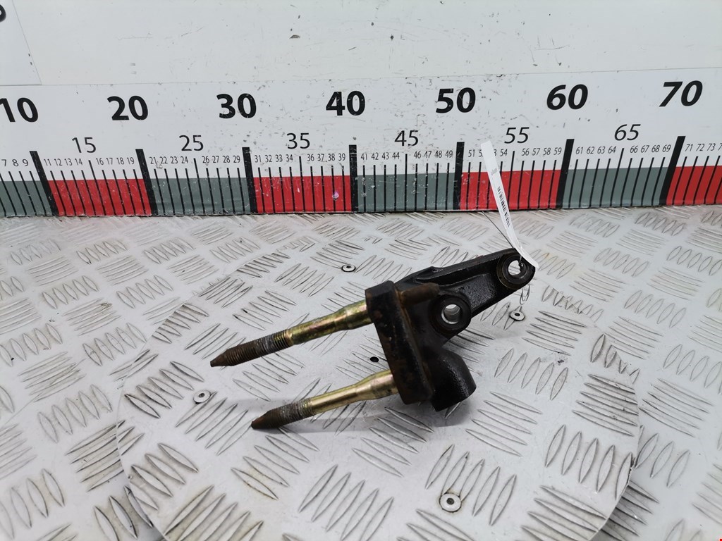 Кронштейн (крепление лапа) двигателя Honda Civic 6 (1995-2002)