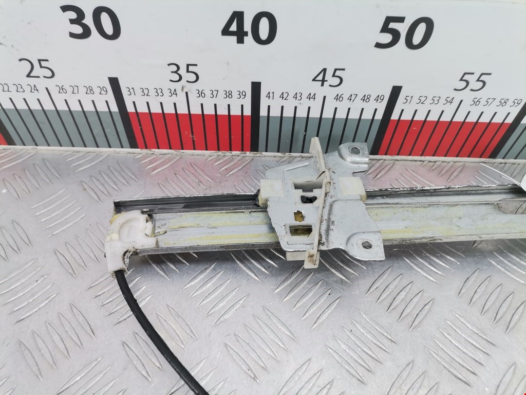 Стеклоподъемник передний правый MAZDA Premacy CP 1999-2004