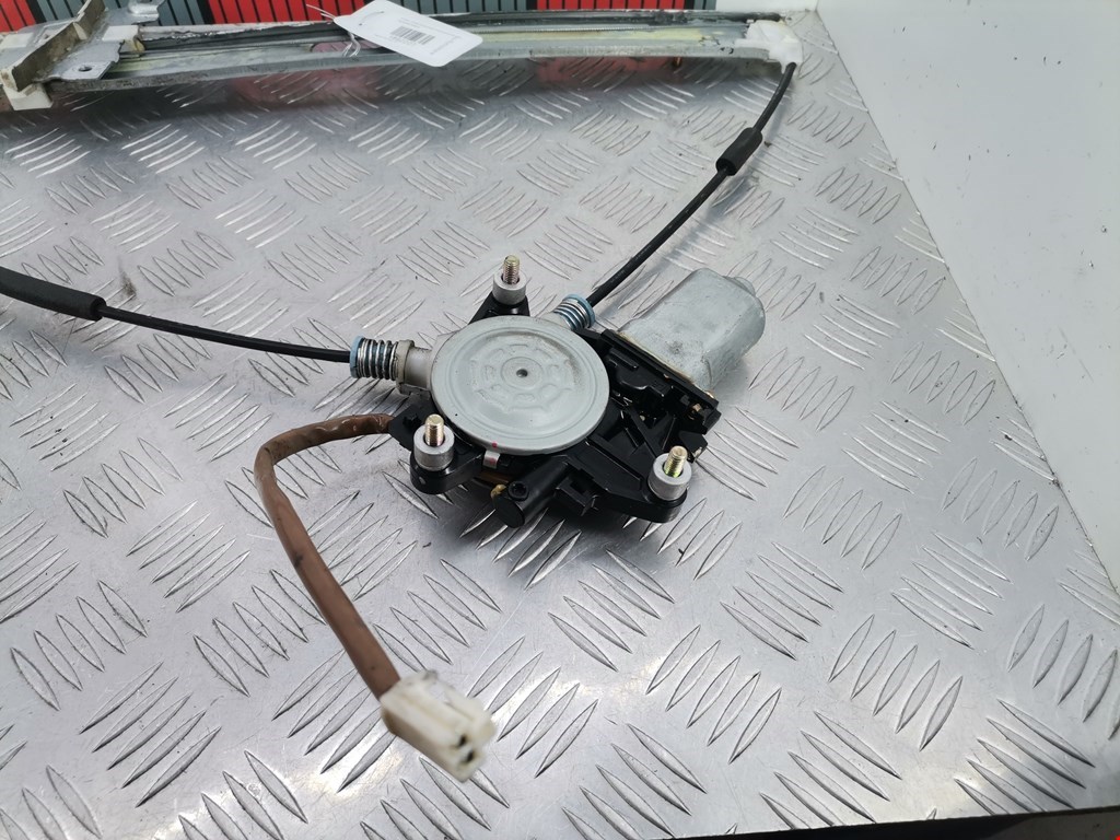 Стеклоподъемник передний правый MAZDA Premacy CP 1999-2004