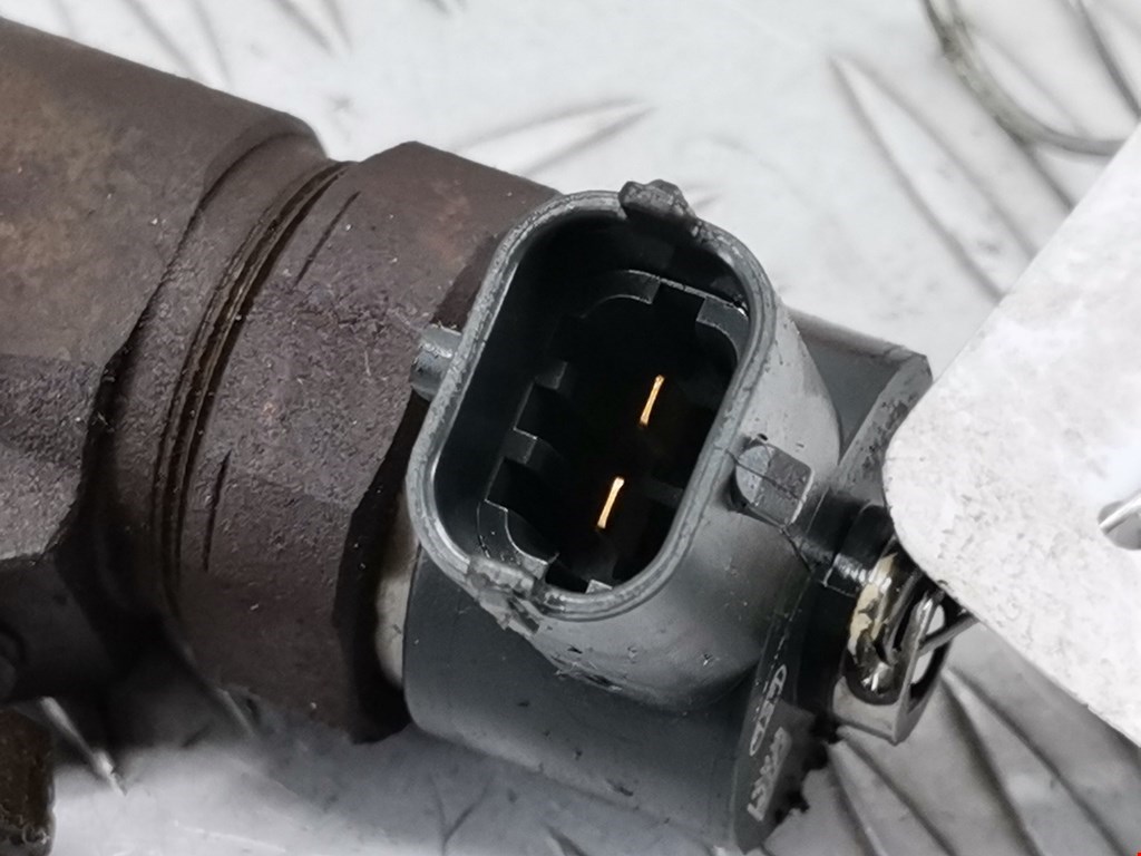 Форсунка дизельная электрическая OPEL Insignia 2008-2017