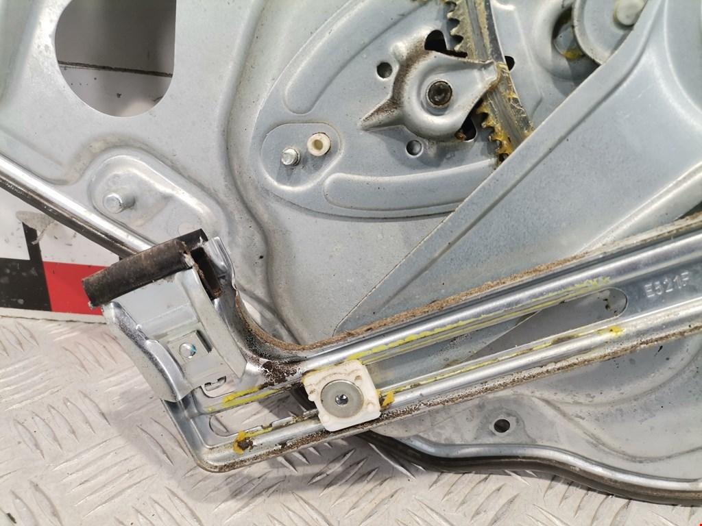 Стеклоподъемник задний правый VOLVO S40 II 2003-2012