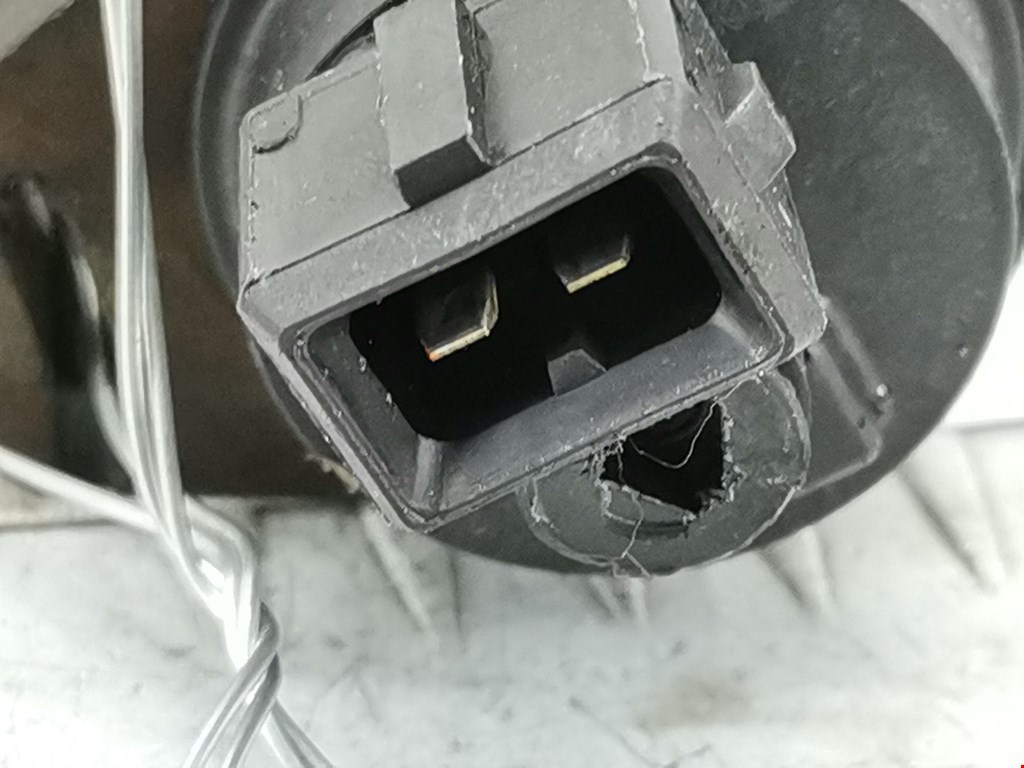 Клапан вентиляции топливного бака OPEL Astra H/Family 2004-2015