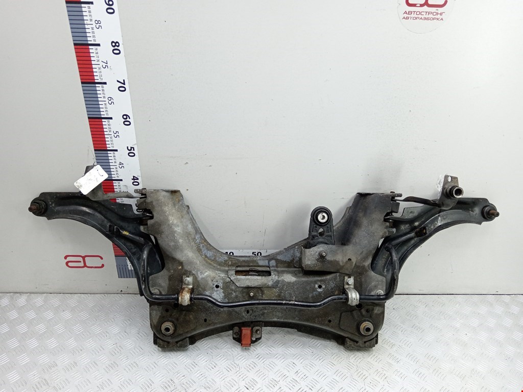 Балка передняя подрамник Renault Scenic 2 (2003-2009)