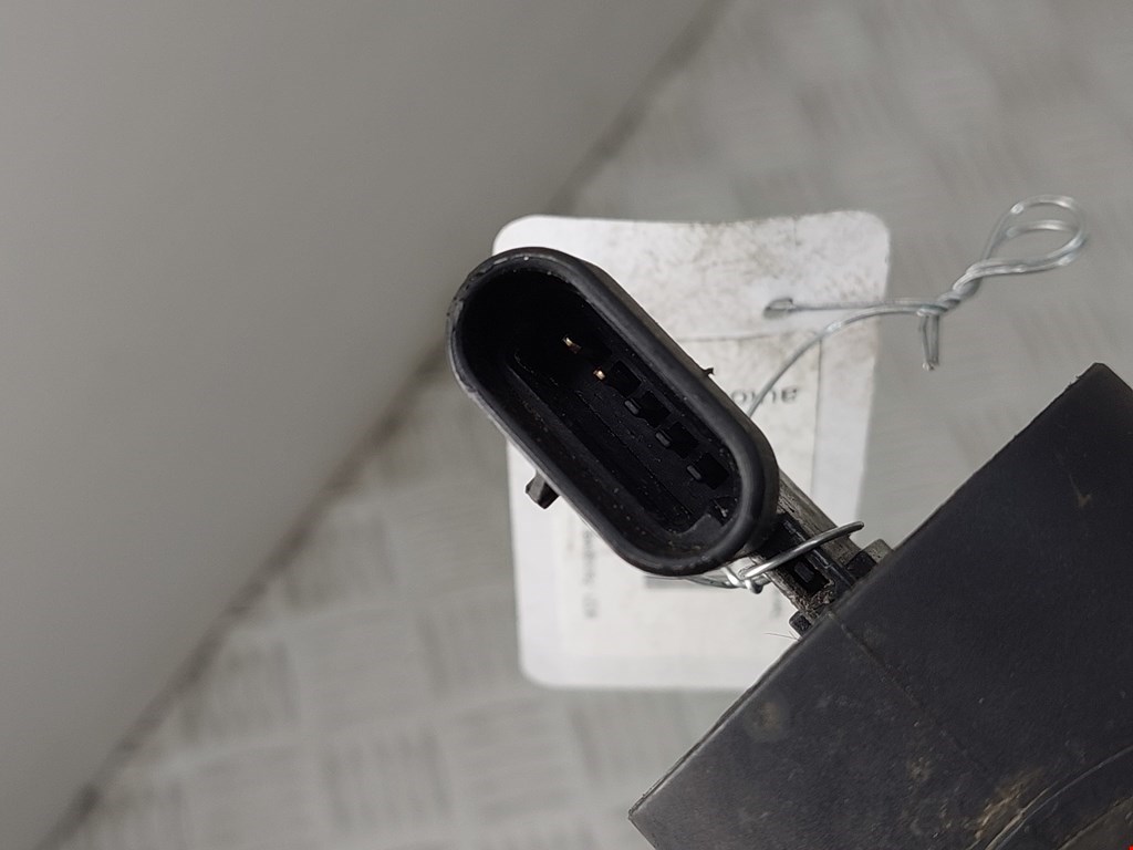 Расходомер воздуха (массметр, датчик ДМРВ) OPEL Astra H/Family 2004-2015