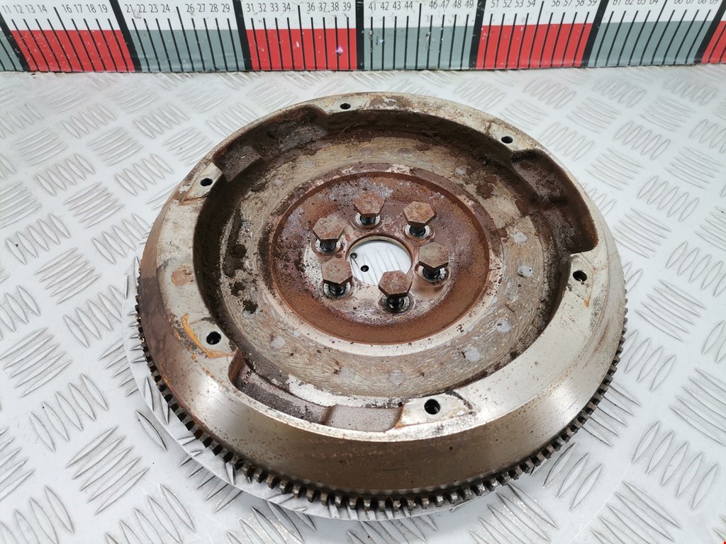 Маховик (демпфер сцепления) OPEL Corsa C 2000-2006