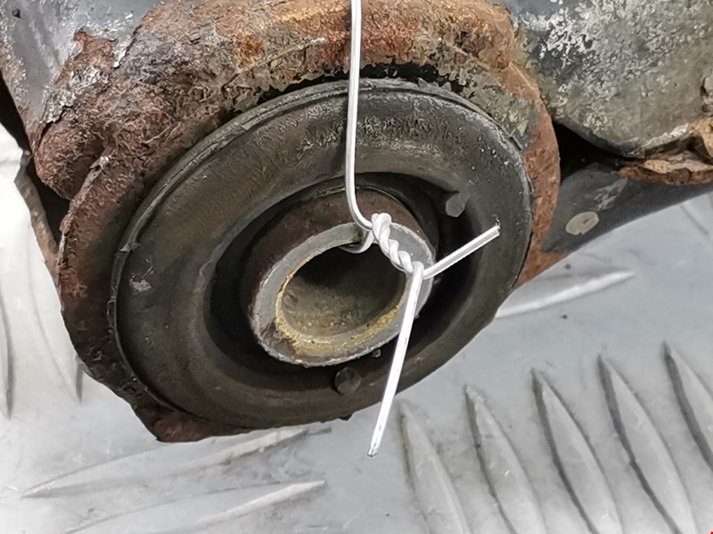 Рычаг передний правый OPEL Astra H/Family 2004-2015