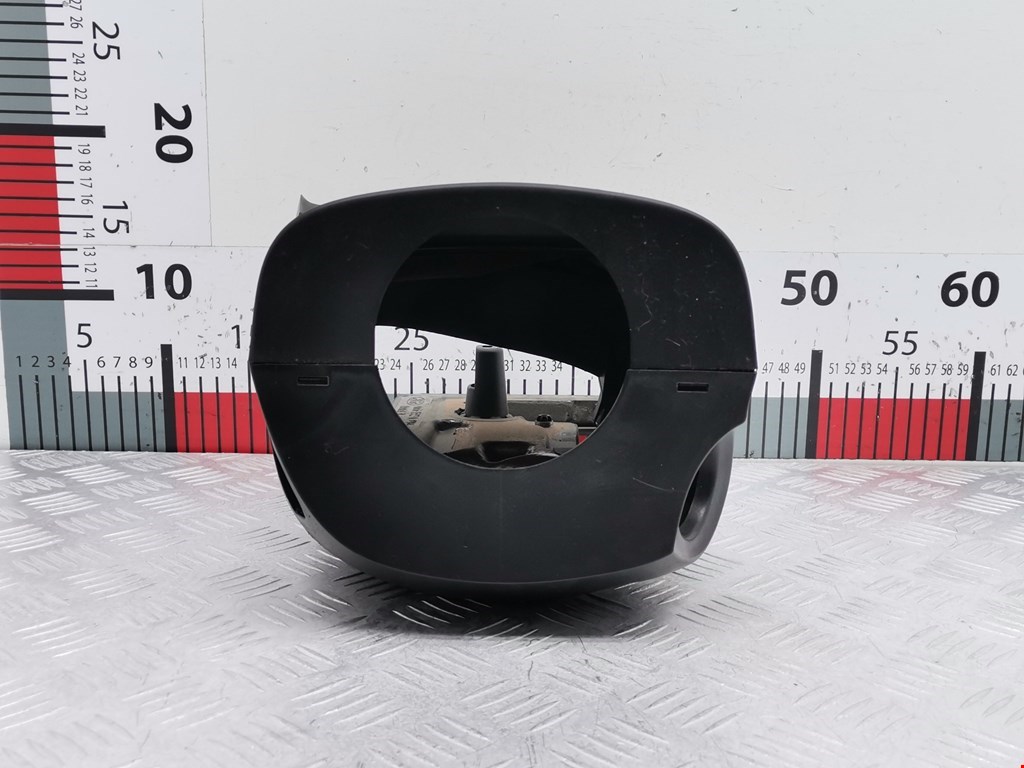 Кожух рулевой колонки Ford Focus 2 (2004-2011)