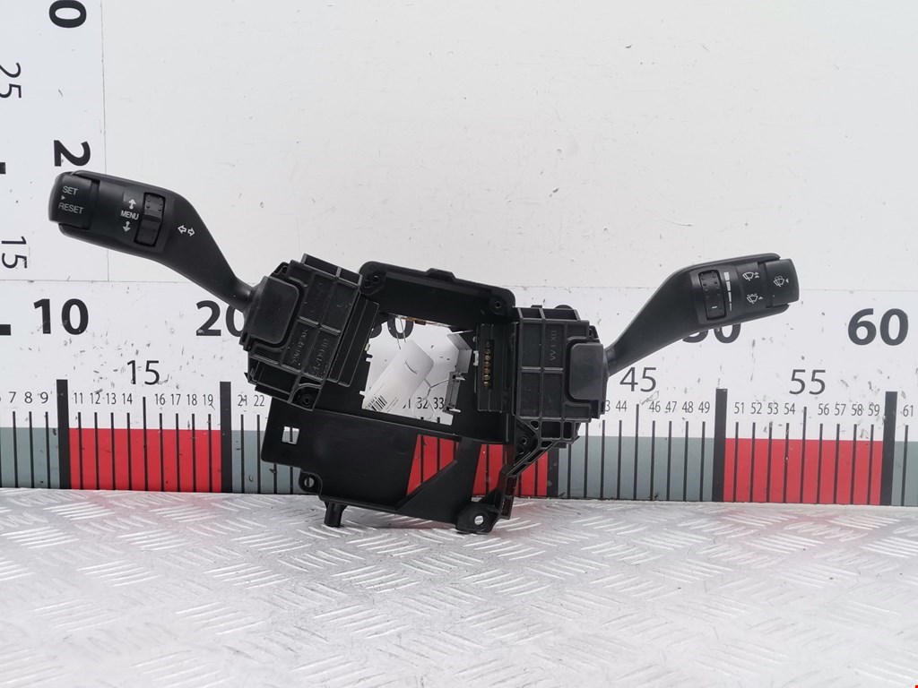 Переключатель поворотов и дворников (стрекоза) Ford Focus 2 (2004-2011)