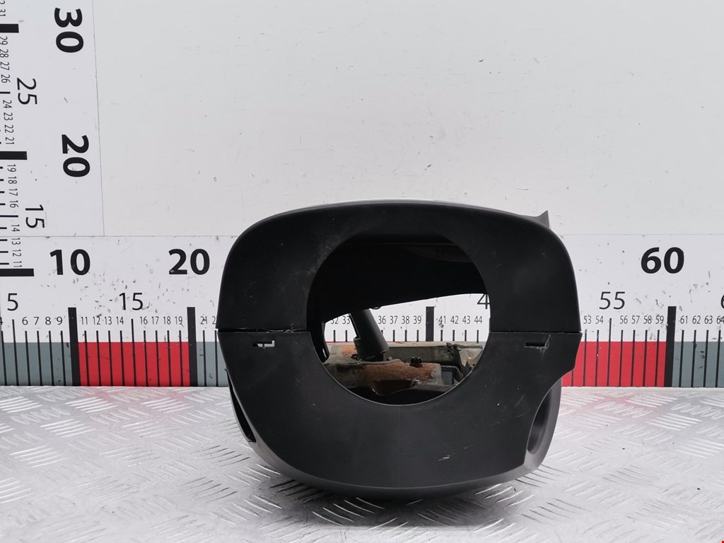 Кожух рулевой колонки Ford Focus 2 (2004-2011)