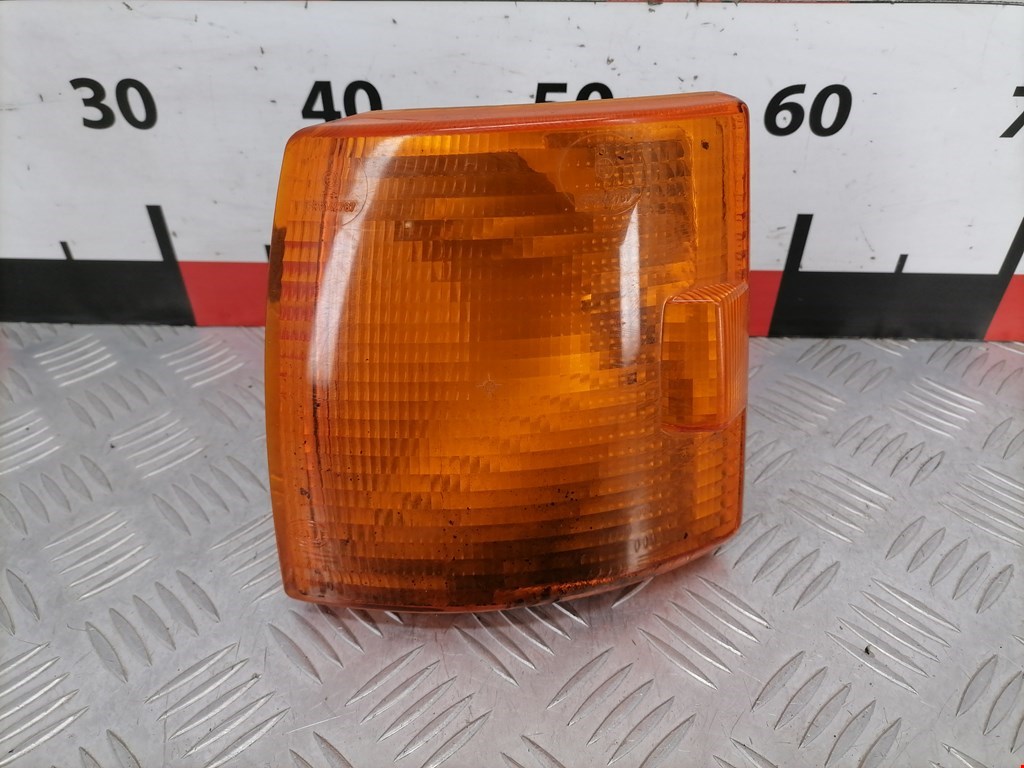 Указатель поворота (поворотник) левый Volkswagen Transporter (T4) (1990-2003)