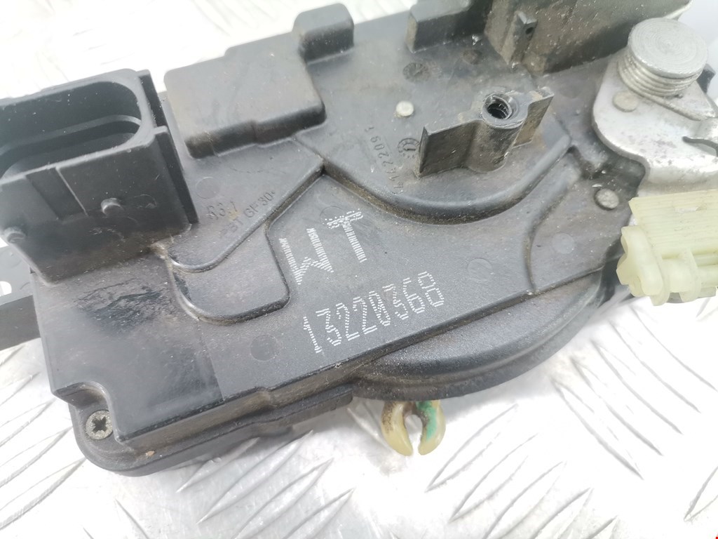 Замок двери передней правой OPEL Astra H/Family 2004-2015