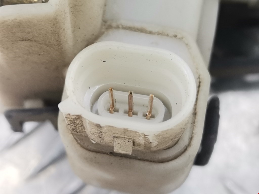 Замок двери передней правой VOLKSWAGEN Golf III 1991-1997