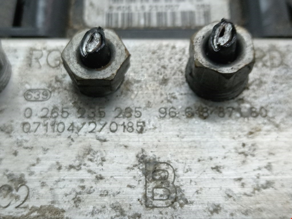 Блок ABS (насос) CITROEN C4 I 2004-2014
