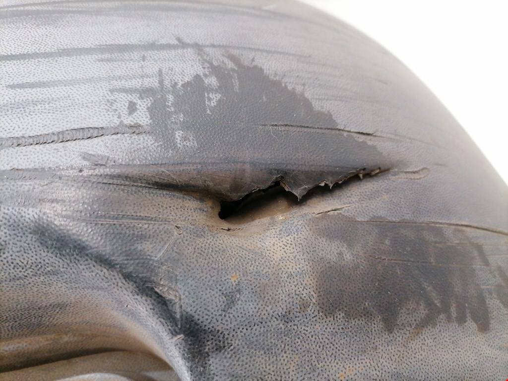 Бампер передний VOLKSWAGEN Transporter T4 1990-2003