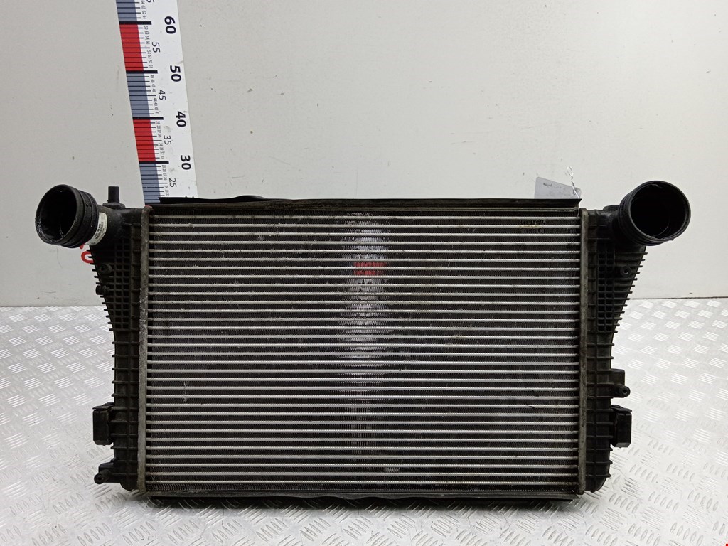 Интеркулер (радиатор интеркулера) VOLKSWAGEN Touran 2003-2010