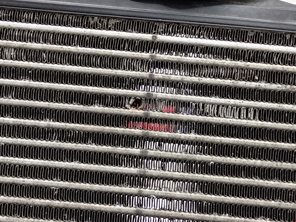 Интеркулер (радиатор интеркулера) VOLKSWAGEN Touran 2003-2010