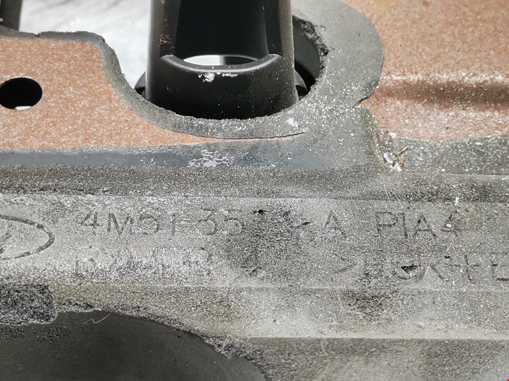 Кожух рулевой колонки FORD Focus II 2005-2011