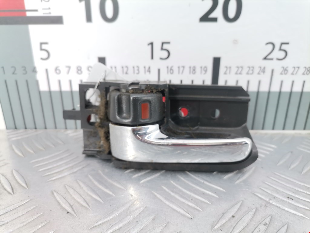 Ручка дверная передняя внутренняя левая TOYOTA Avensis 2003-2008