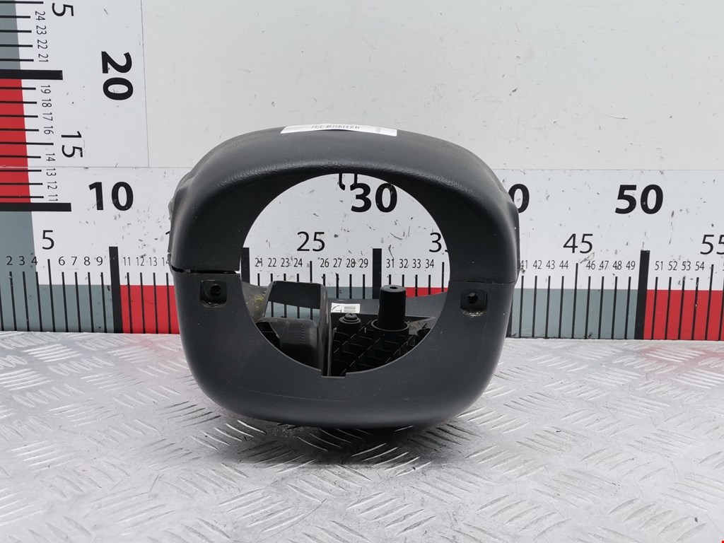 Кожух рулевой колонки HYUNDAI Grand Starex 2007-н.в.