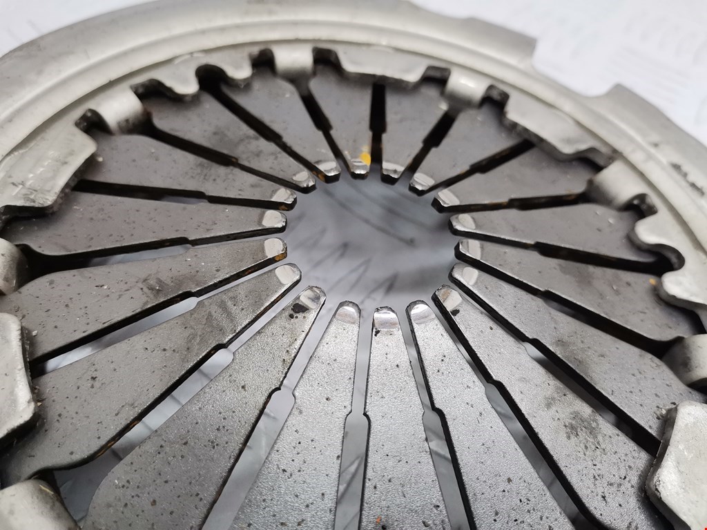 Маховик (демпфер сцепления) PEUGEOT 207 2006-2015