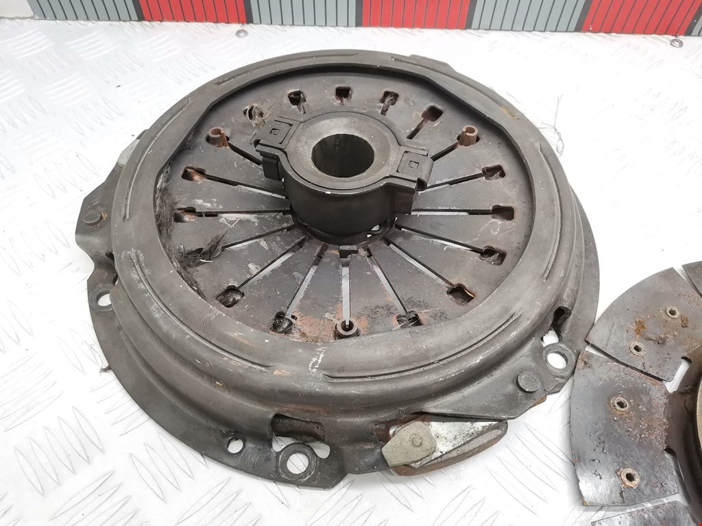 Маховик (демпфер сцепления) IVECO Daily IV 2006-2011