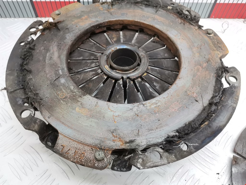 Маховик (демпфер сцепления) IVECO Daily IV 2006-2011