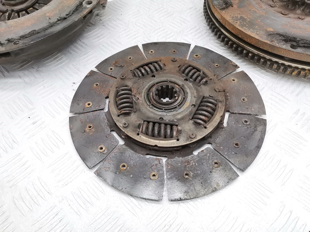 Маховик (демпфер сцепления) IVECO Daily IV 2006-2011