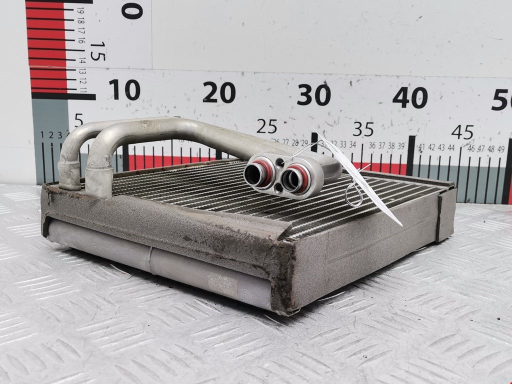 Испаритель кондиционера HYUNDAI Grand Starex 2007-н.в.