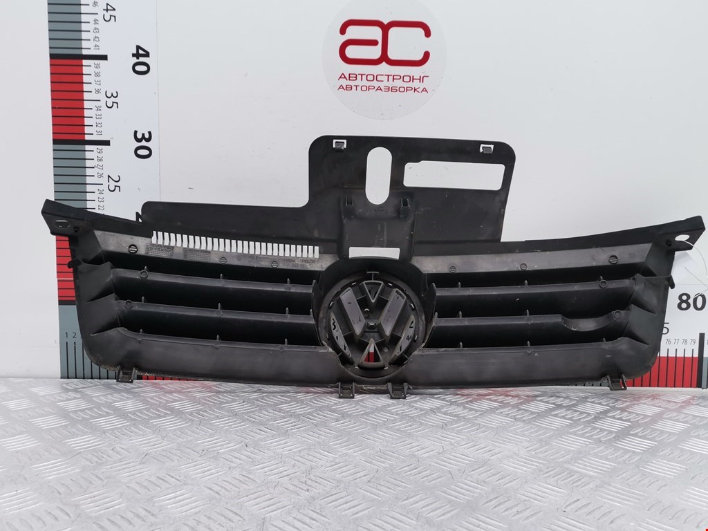 Решетка радиатора VOLKSWAGEN Polo IV 2001-2009