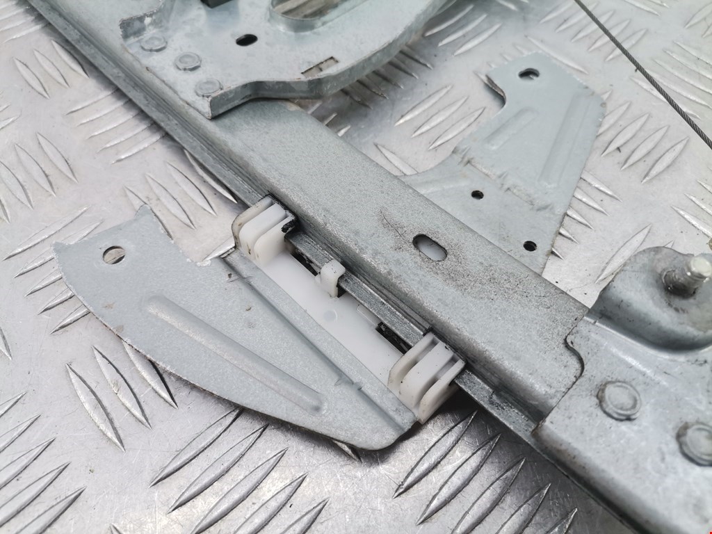 Стеклоподъемник передний левый CITROEN C 1 I 2005-2014