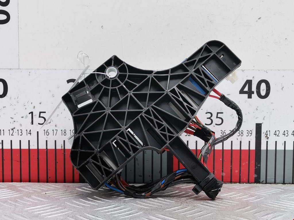 Датчик уровня в бачок омывателя OPEL Astra H/Family 2004-2015