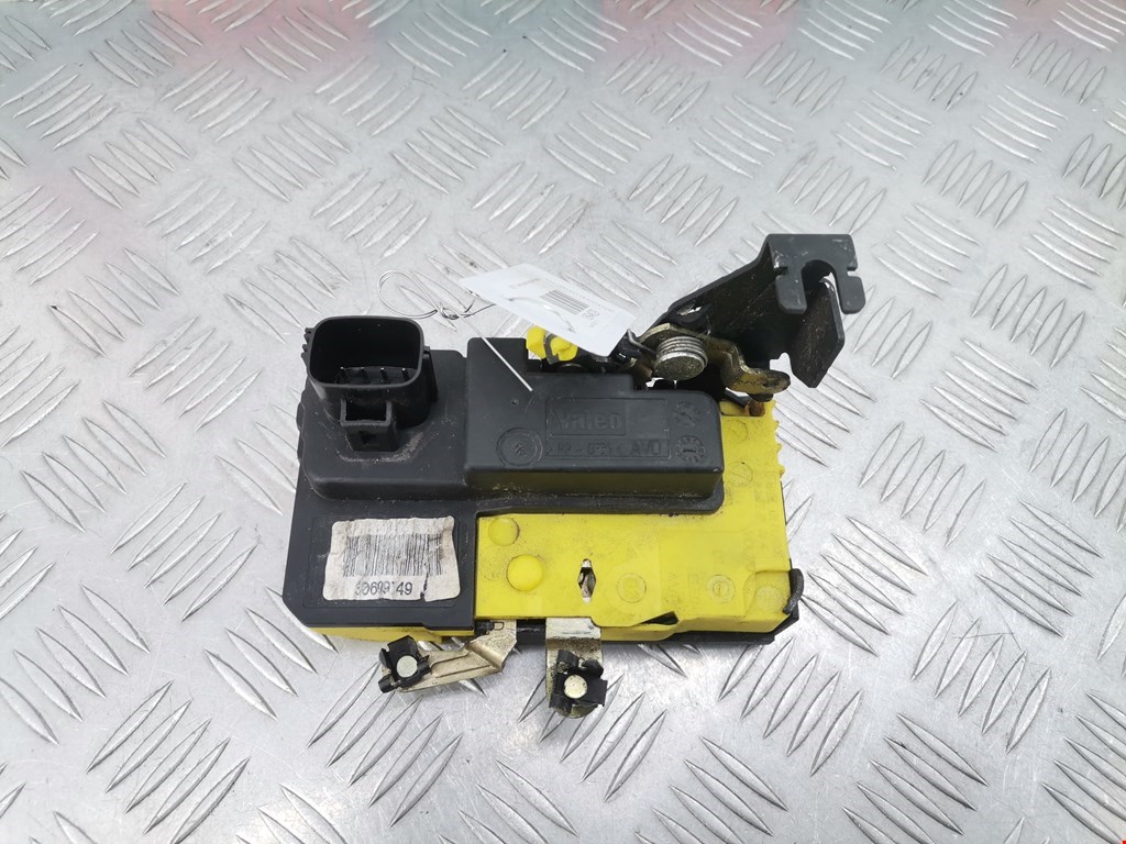 Замок двери передней правой VOLVO XC90 2002-2014