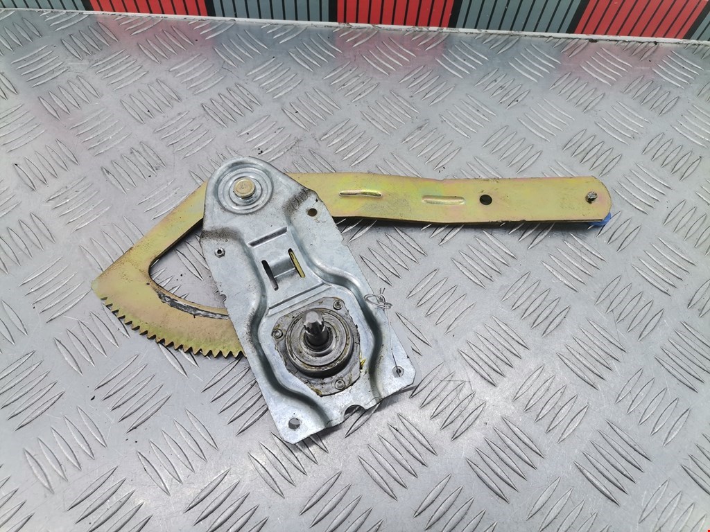 Стеклоподъемник задний правый FORD Escort 1990-1995