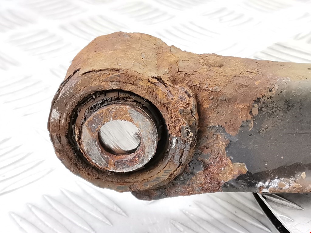 Рычаг задний правый SUBARU Legacy 1998-2004