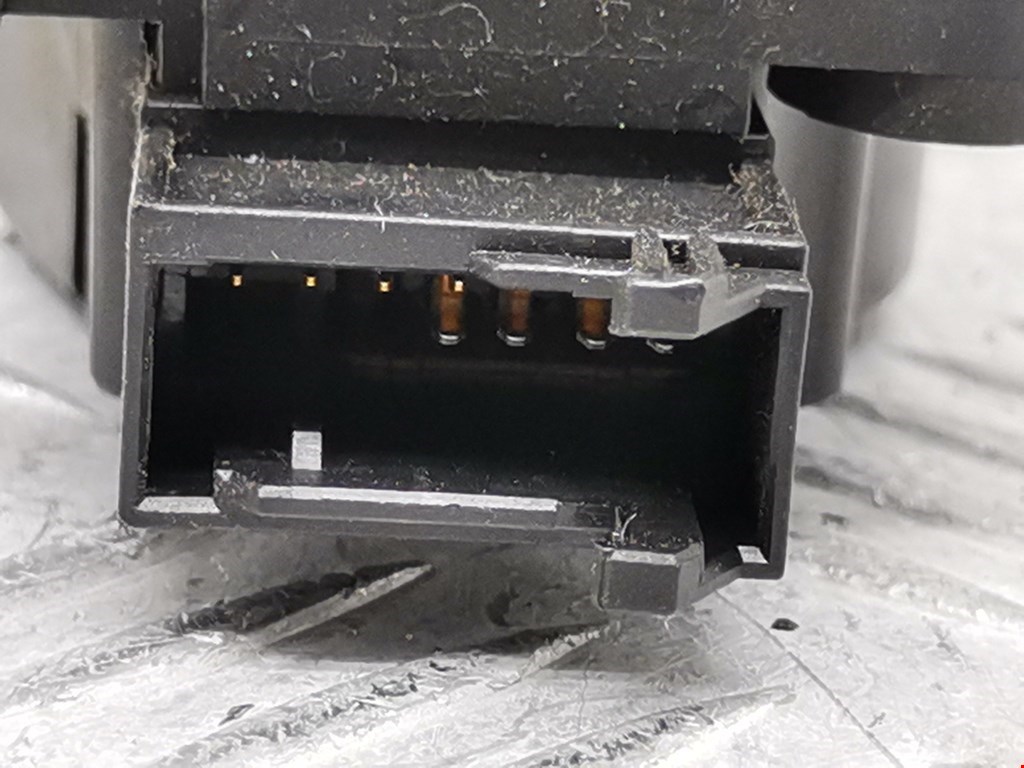 Моторчик заслонки печки MERCEDES-BENZ C-Class C-klasse W203 2000-2007