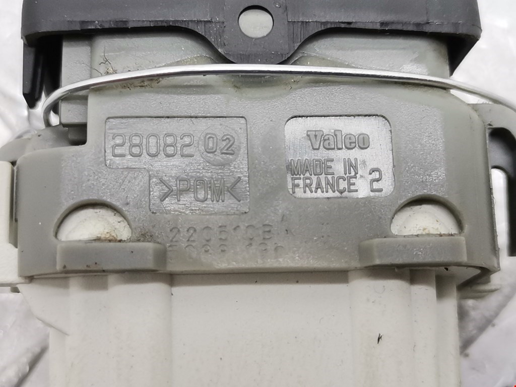 Кнопка стеклоподъемника RENAULT Laguna 2001-2007