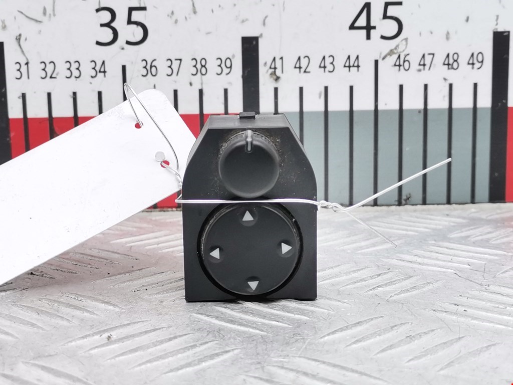 Блок управления зеркалами AUDI A4 B5 1995-2001