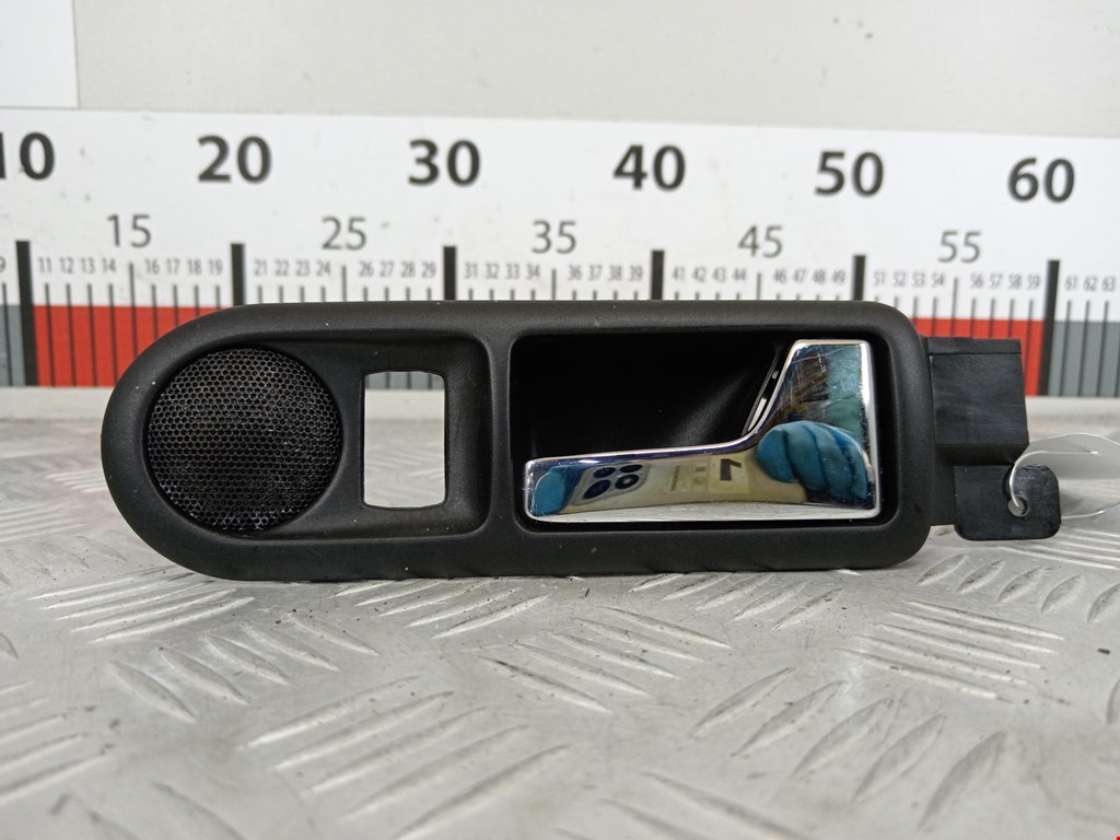 Ручка дверная задняя внутренняя правая VOLKSWAGEN Golf IV 1997-2003