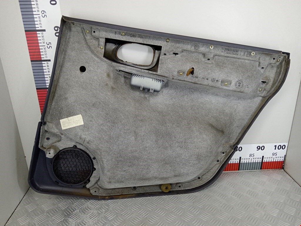 Обшивка двери задняя левая RENAULT Espace 1997-2003