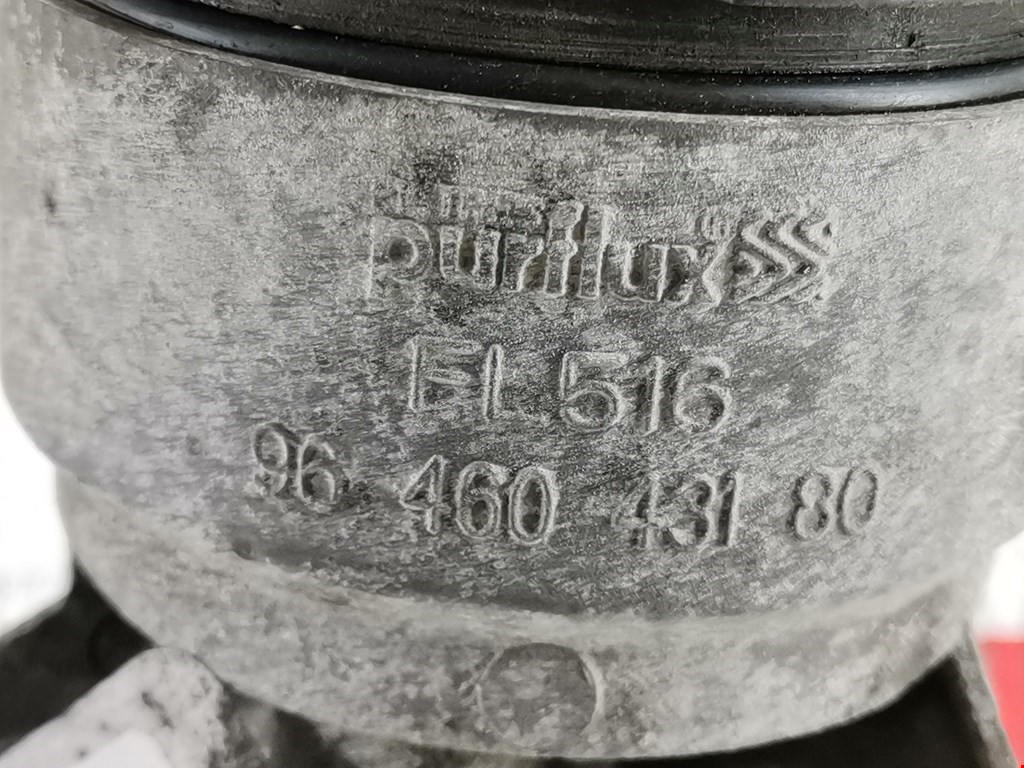 Корпус масляного фильтра CITROEN C3 2002-2009