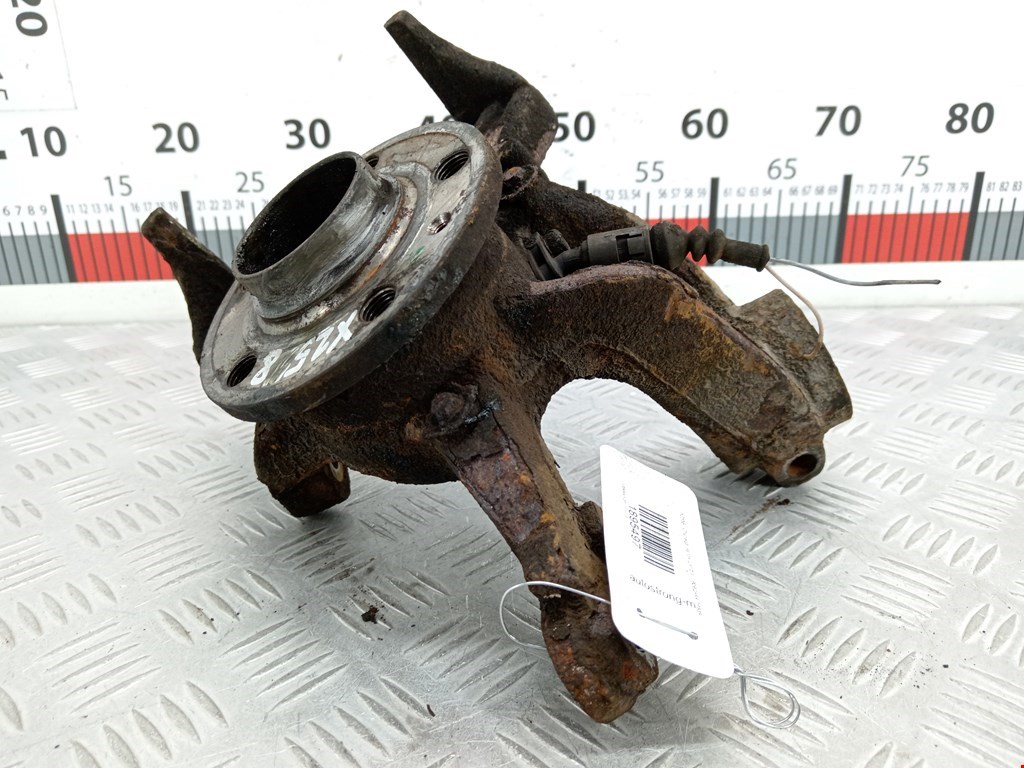 Ступица передняя левая VOLKSWAGEN Polo IV 2001-2009