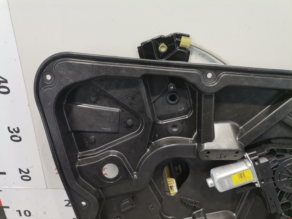 Стеклоподъемник передний левый VOLVO V60 2010-2018