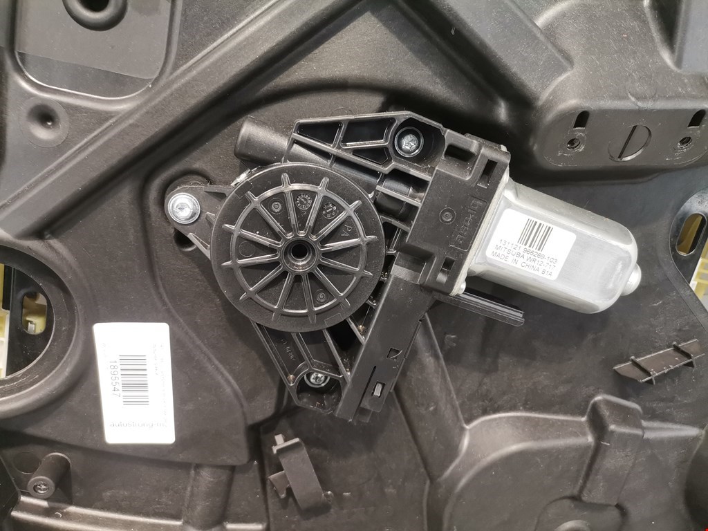 Стеклоподъемник передний правый VOLVO V60 2010-2018