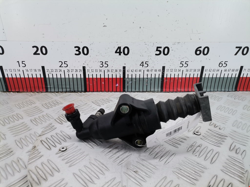 Цилиндр сцепления рабочий SEAT Leon 1999-2005